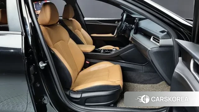 Kia K5 3rd generation 2021 Черный из Кореи, фото 2