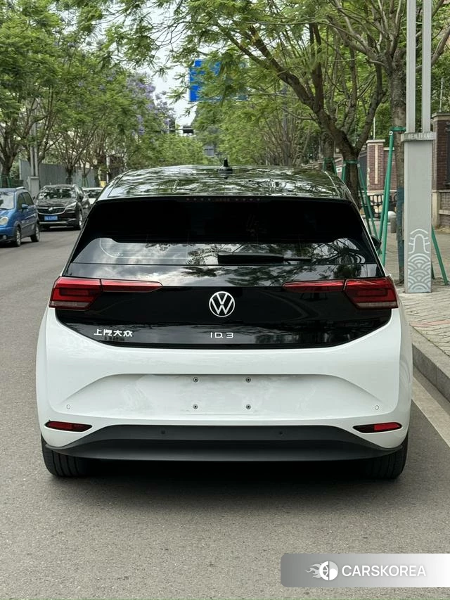 Volkswagen ID.3 2024 Белый из Китая, фото 2