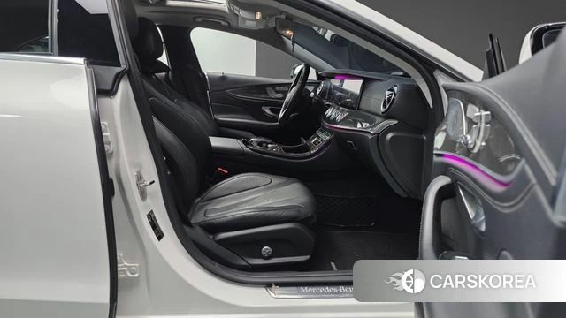 Mercedes-Benz CLS-Class C257 2018 Белый из Кореи, фото 2