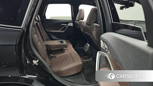 BMW X1 (U11) 2024 Черный из Кореи, фото 2