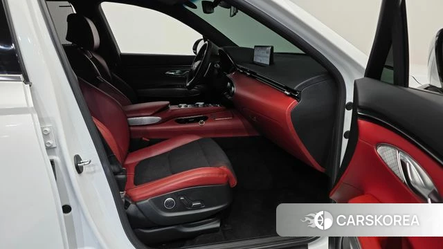 Genesis GV70 2021 Белый из Кореи, фото 2