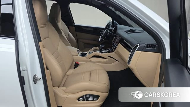 Porsche Cayenne (PO536) 2019 Белый из Кореи, фото 2