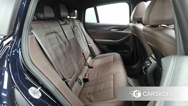 BMW X4 (G02) 2021 Черный из Кореи, фото 2