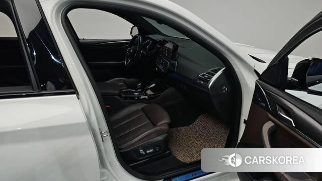 BMW X4 (G02) 2022 Белый из Кореи, фото 2