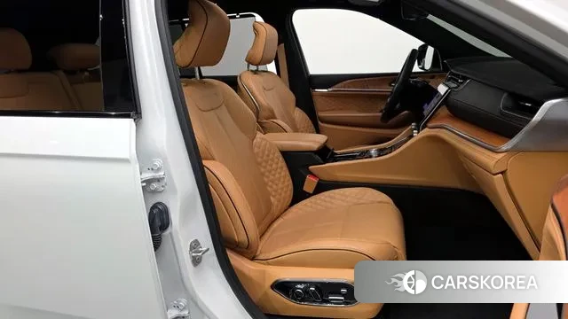 Jeep Grand Cherokee (WL) 2023 Белый из Кореи, фото 2