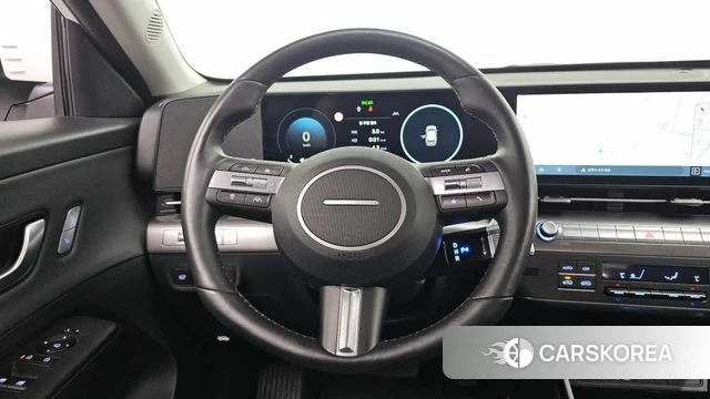 Hyundai Kona (SX2) 2024 Белый из Кореи, фото 2