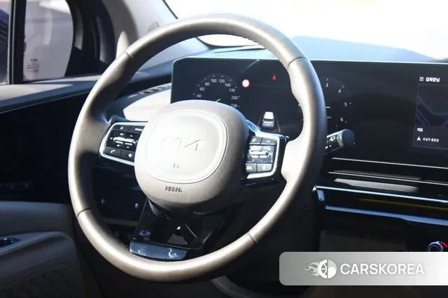 Kia The New Carnival 4th Generation 2024 Черный из Кореи, фото 2