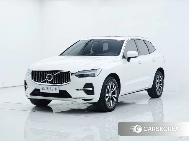Volvo XC60 2023 Белый из Китая, фото 2