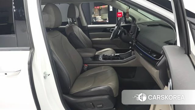 Kia The New Carnival 4th Generation 2024 Белый из Кореи, фото 2