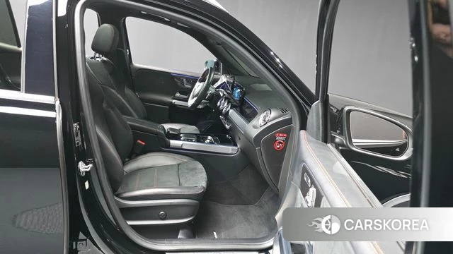 Mercedes-Benz GLB-Class X247 2021 Черный из Кореи, фото 2