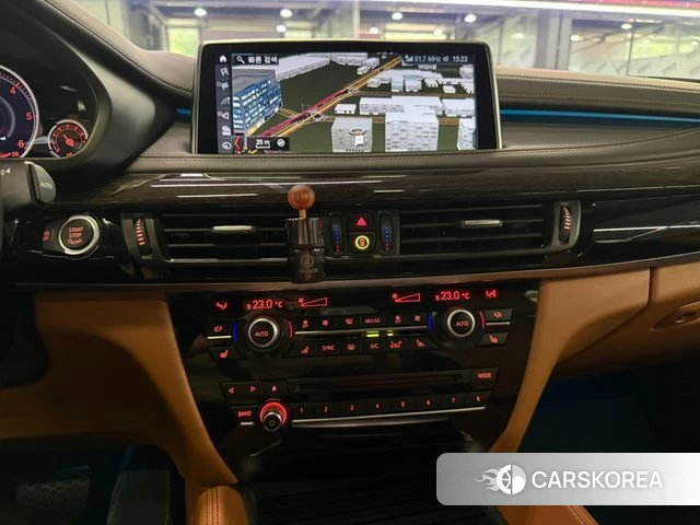 BMW X6 (F16) 2018 Белый из Кореи, фото 2