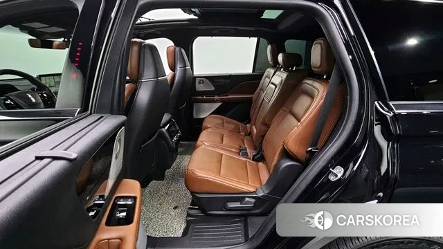 Lincoln Aviator 2nd generation 2021 Черный из Кореи, фото 2