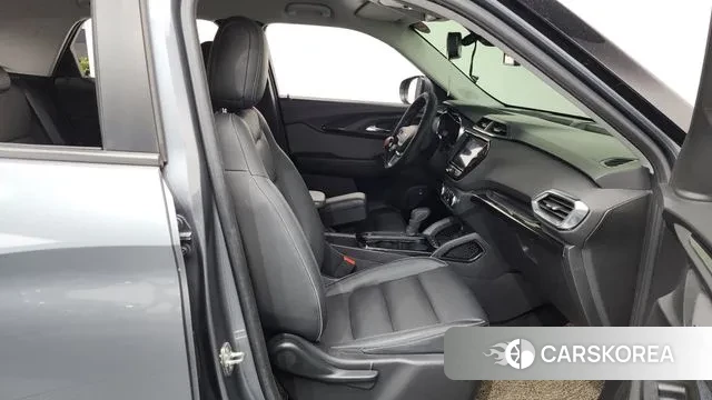 Chevrolet (GM Daewoo) Trailblazer 2021 Серый из Кореи, фото 2