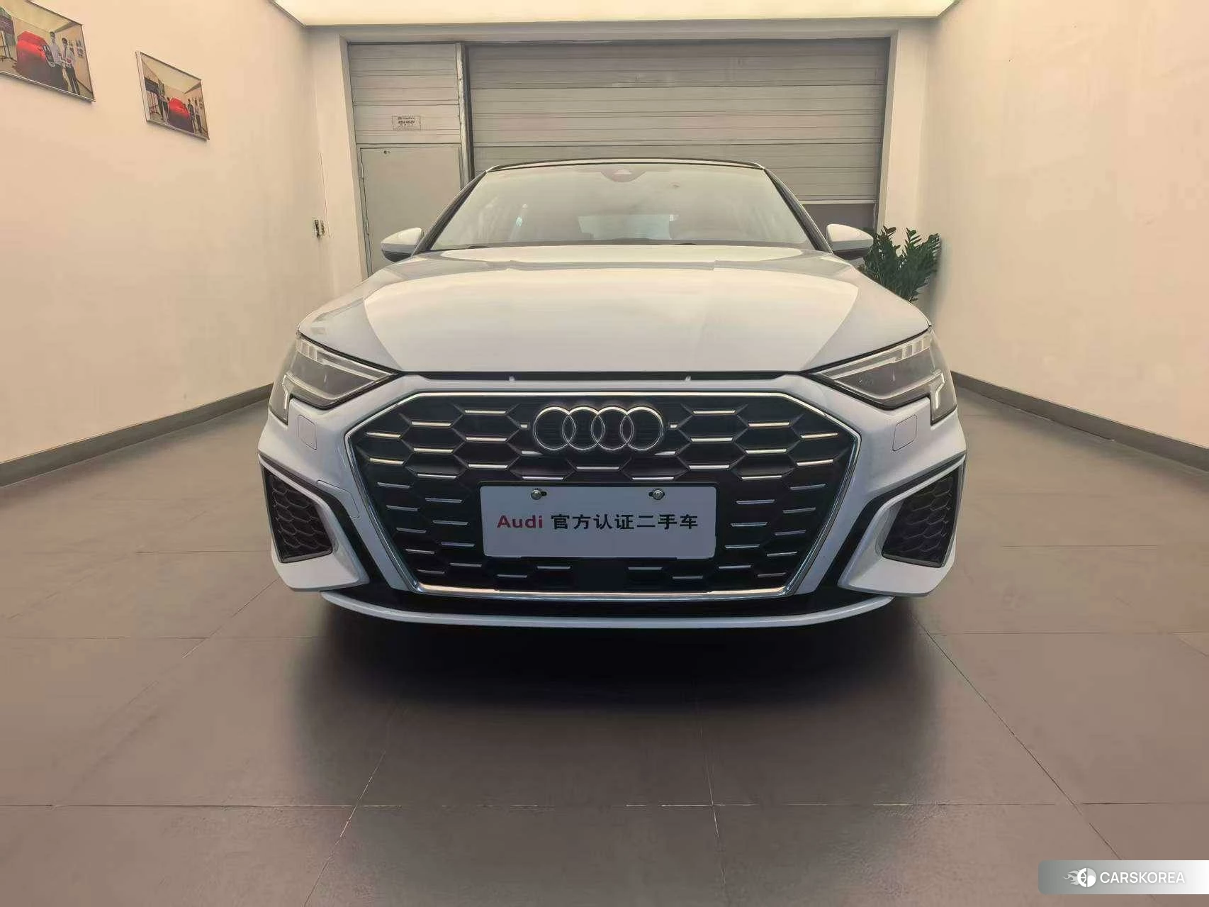 Audi A3 2023 Белый из Китая, фото 2