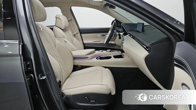 Genesis GV70 2021 Серый из Кореи, фото 2
