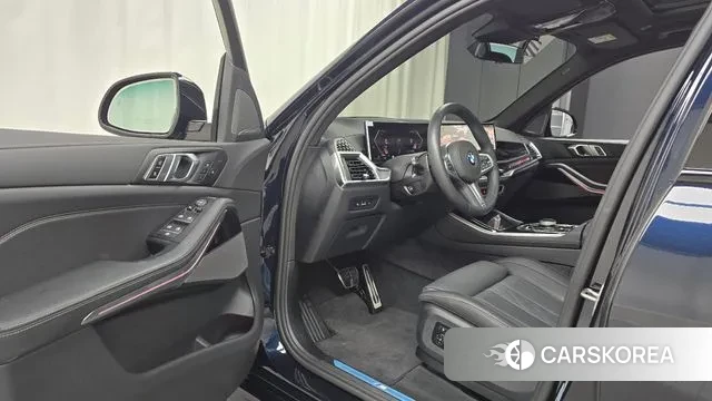 BMW X5 (G05) 2025 Черный из Кореи, фото 2