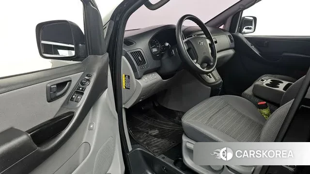 Hyundai The New Grand Starex 2018 Черный из Кореи, фото 2