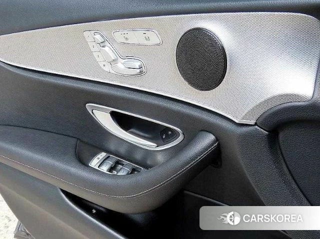 Mercedes-Benz E-Class W213 2019 Серый из Кореи, фото 2