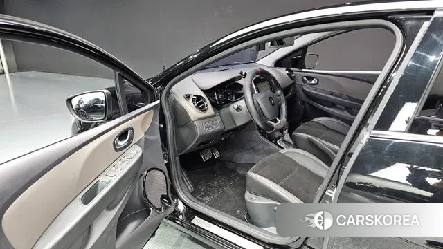 Renault Korea (Samsung) Clio 2018 Черный из Кореи, фото 2