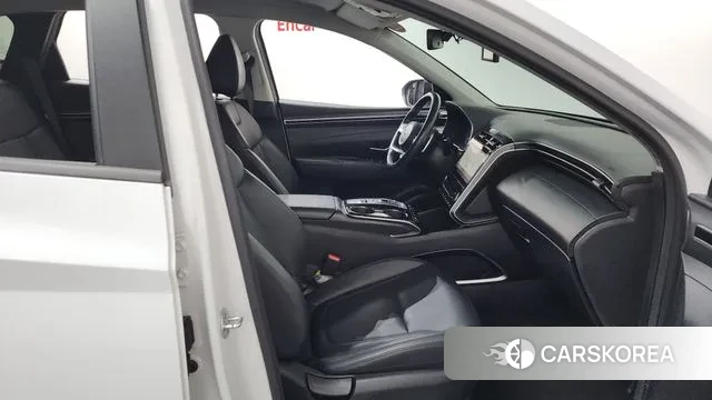 Hyundai Tucson (NX4) 2021 Белый из Кореи, фото 2