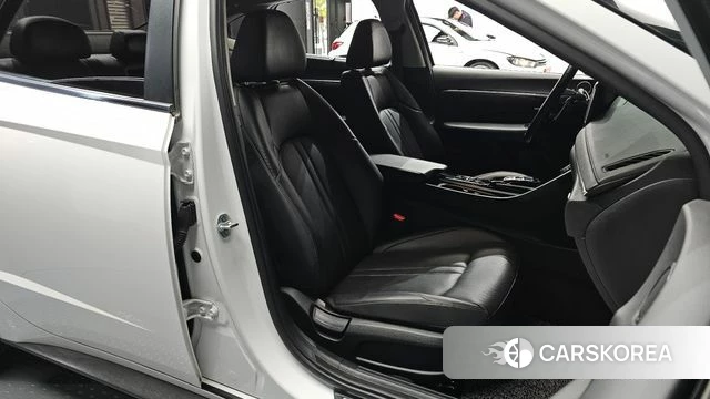 Hyundai Sonata (DN8) 2019 Белый из Кореи, фото 2
