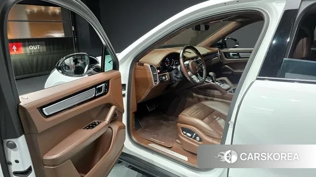 Porsche Cayenne (PO536) 2020 Белый из Кореи, фото 2