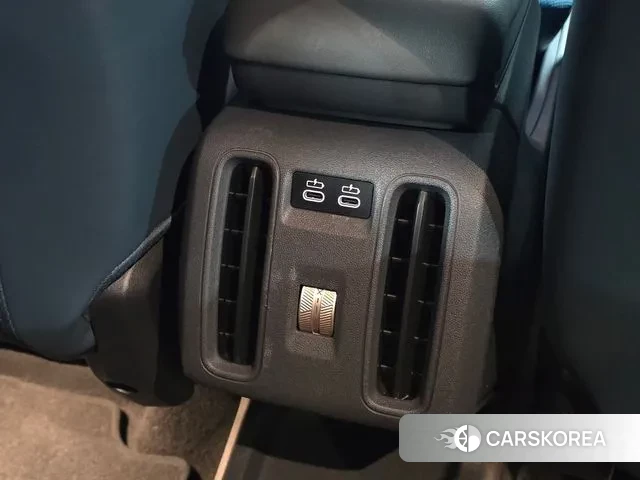 Mini Cooper S Countryman 3rd Generation 2024 Белый из Кореи, фото 2