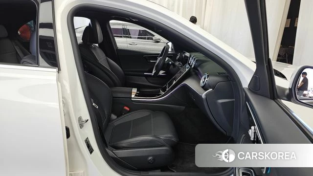 Mercedes-Benz C-Class W206 2023 Белый из Кореи, фото 2