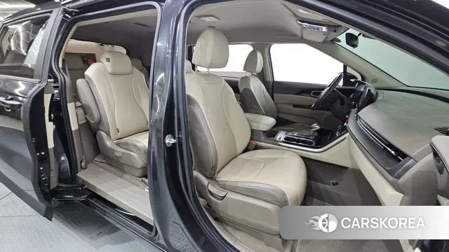 Kia Carnival 4th generation 2021 Серый из Кореи, фото 2