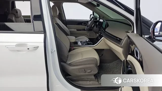 Kia Carnival 4th generation 2023 Белый из Кореи, фото 2