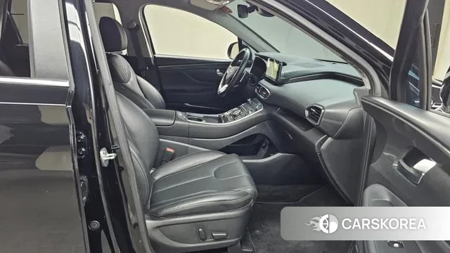 Hyundai The New Santa Fe 2023 Черный из Кореи, фото 2