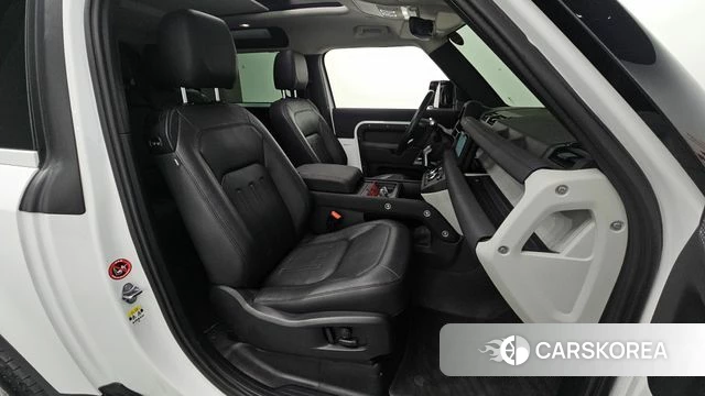 Land Rover Defender (L663) 2021 Белый из Кореи, фото 2