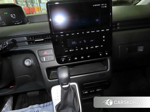 Hyundai Staria 2023 Серебряный из Кореи, фото 2