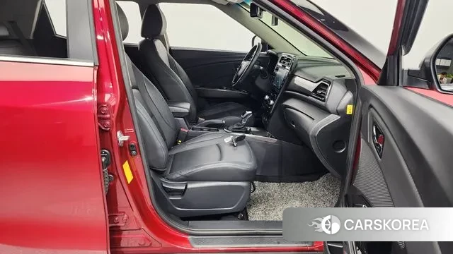 Ssangyong Tivoli Air 2021 Красный из Кореи, фото 2