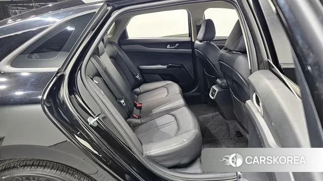 Kia K5 3rd generation 2022 Черный из Кореи, фото 2