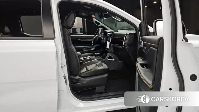 Ford Ranger 4th Generation 2023 Белый из Кореи, фото 2