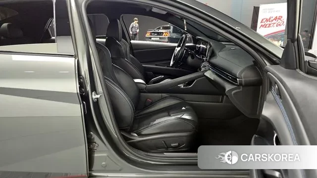 Hyundai The New Avante (CN7) 2021 Серый из Кореи, фото 2