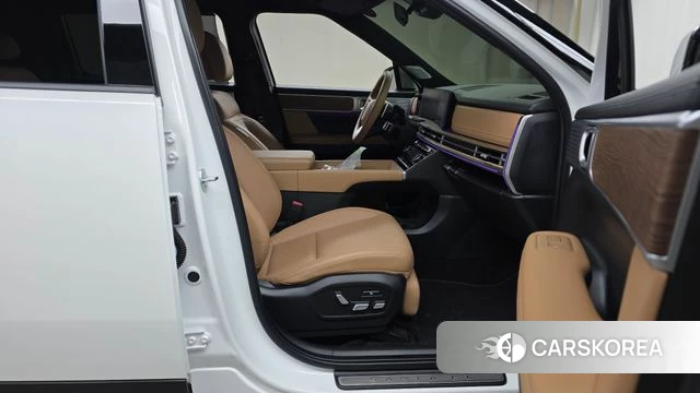 Hyundai Santa Fe (MX5) 2024 Белый из Кореи, фото 2