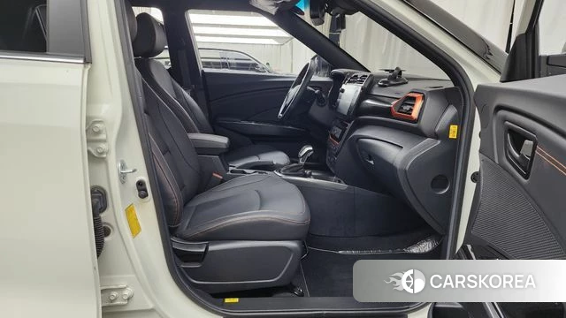 Ssangyong The New Tivoli 2023 Белый из Кореи, фото 2
