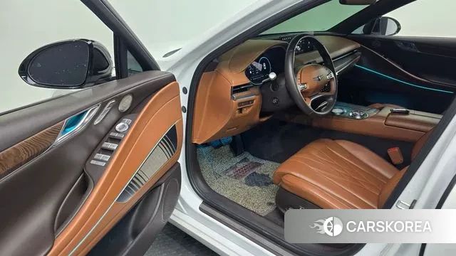 Genesis Electrified G80 (RG3) 2021 Белый из Кореи, фото 2