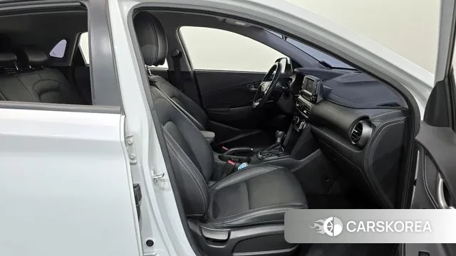 Hyundai Kona 2018 Белый из Кореи, фото 2