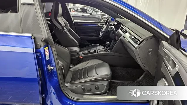 Volkswagen Arteon 2022 Синий из Кореи, фото 2