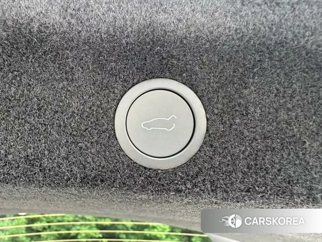 Tesla Model Y 2026 Белый из Китая, фото 2
