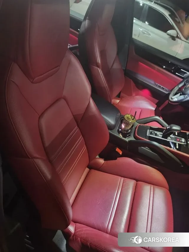 Porsche Cayenne (PO536) 2020 Серебристо-серый из Кореи, фото 2