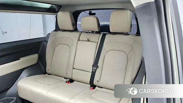 Land Rover Defender (L663) 2022 Темно-зеленый из Кореи, фото 2