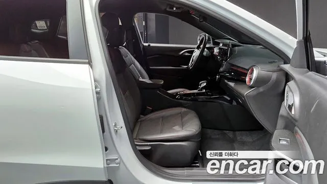 Chevrolet (GM Daewoo) Trax Crossover 2024 Белый из Кореи, фото 2