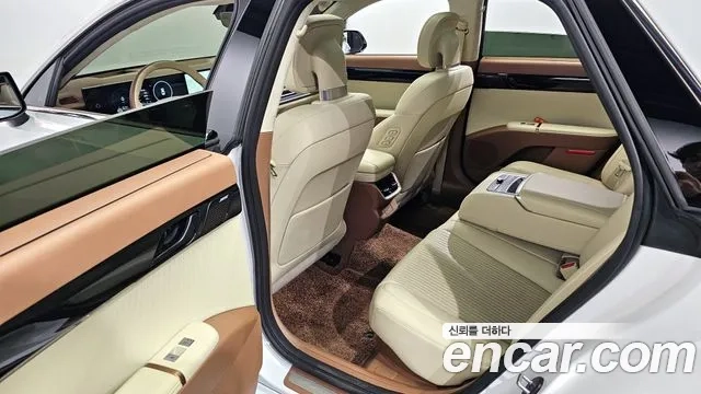 Hyundai Grandeur Hybrid (GN7) 2023 Белый из Кореи, фото 2