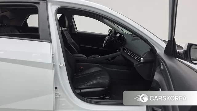 Hyundai Avante (CN7) 2022 Белый из Кореи, фото 2