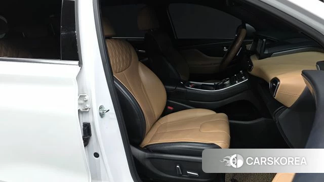 Hyundai The New Santa Fe 2021 Белый из Кореи, фото 2
