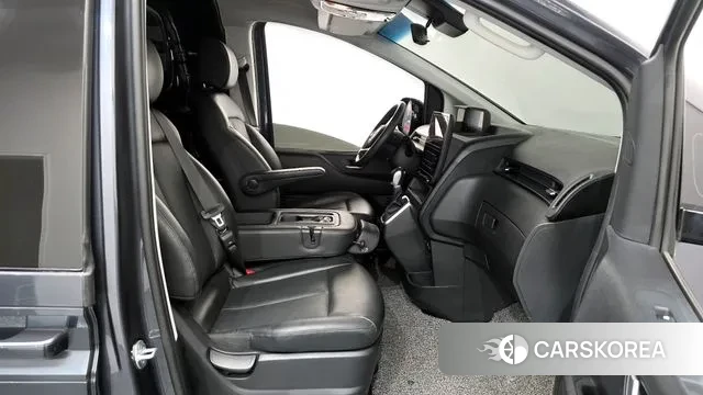 Hyundai Staria 2021 Серый из Кореи, фото 2